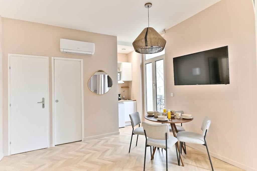 Appartement Proche Parc Monceau - III Paris Bagian luar foto